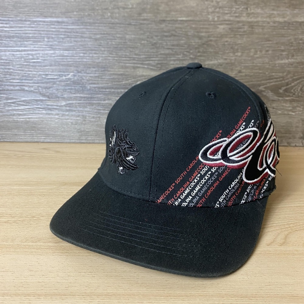 South Carolina Gamecocks Hat Cap Fitted Mens S/M NCAA Basketball Script College